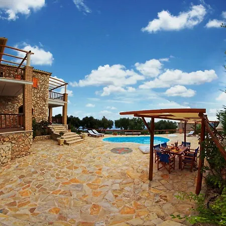 Vila Alpos Skinária